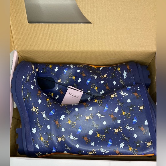 Serra Women's Raining Cats And Dogs
Rain Boots Sizes 9, 10 - Picture 5 of 6